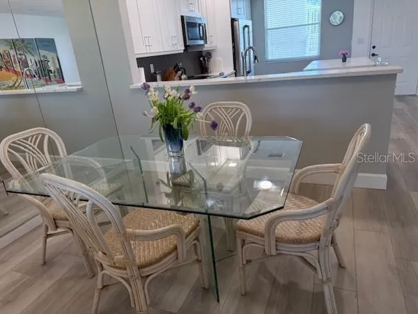 $2,095 | 8755 Olde Hickory Avenue, Unit 7109, Sarasota, FL 34238