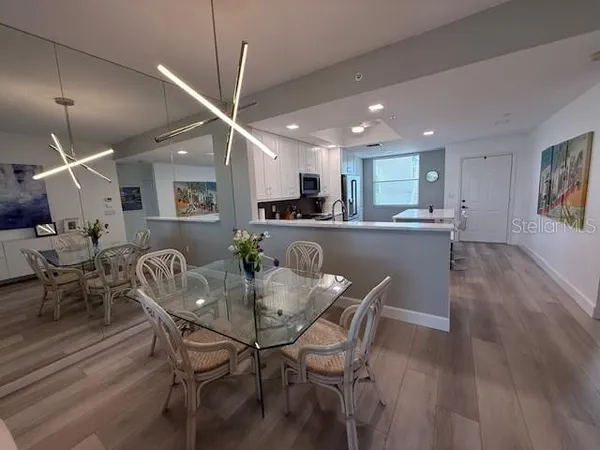 $2,095 | 8755 Olde Hickory Avenue, Unit 7109, Sarasota, FL 34238