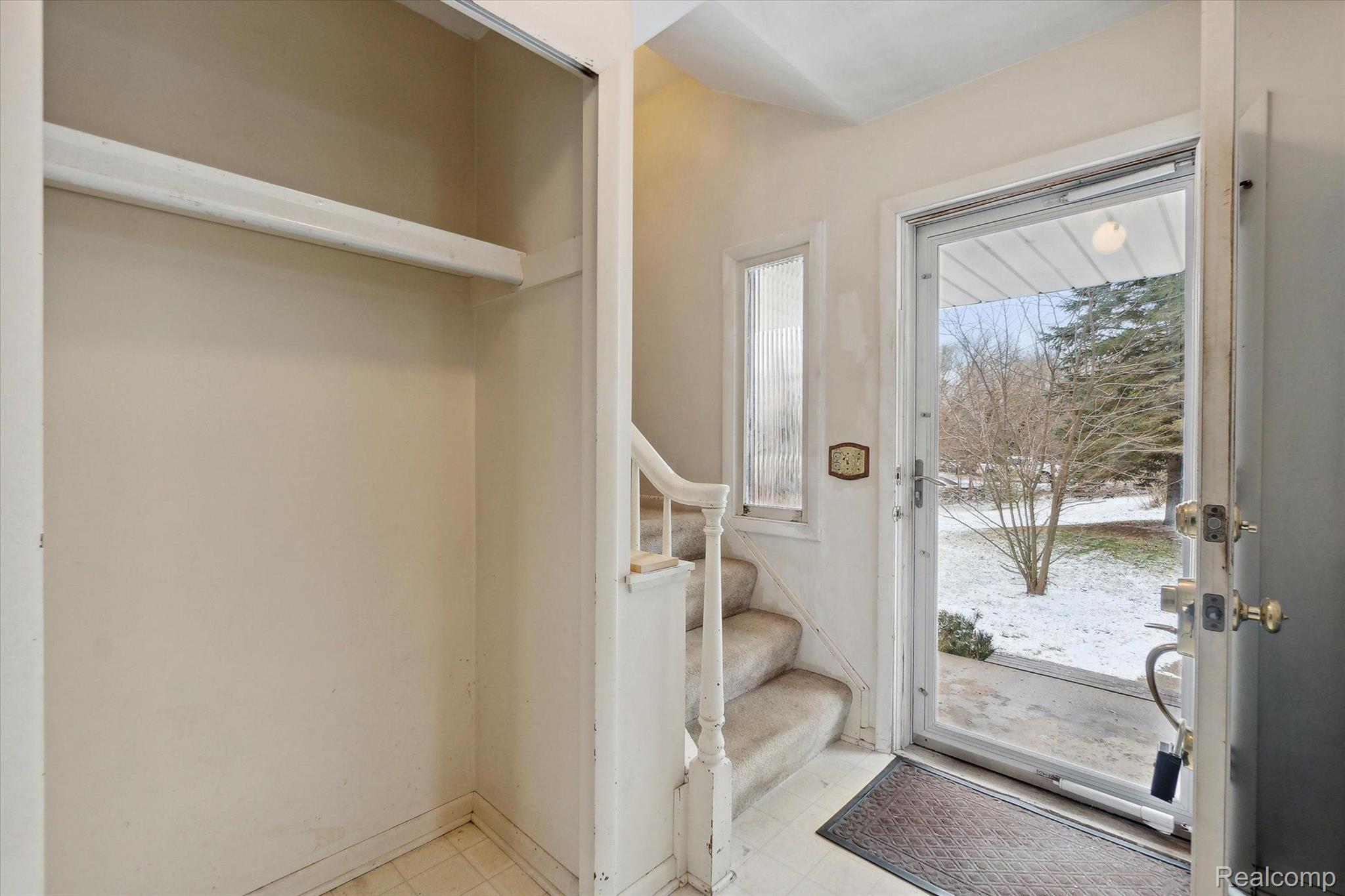 10392 West Sargent Road Fowlerville, MI 48836 - Photo 6 of 45 Gallery Image 6