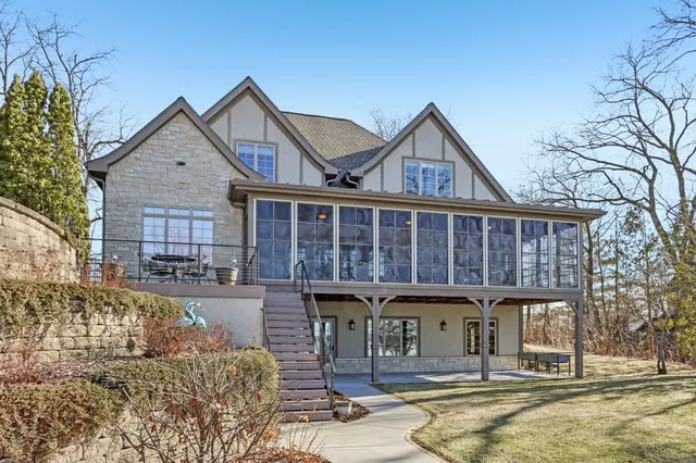 $2,590,000 | 705 South Ferry Drive, Lake Mills, WI 53551