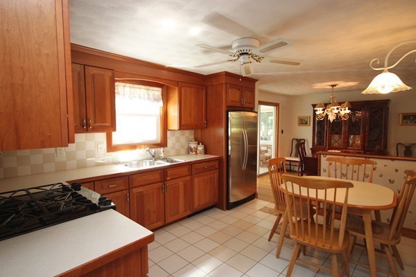 4 Harrow Road Norwood, MA 02062 - Photo 10 of 23 Gallery Image 10