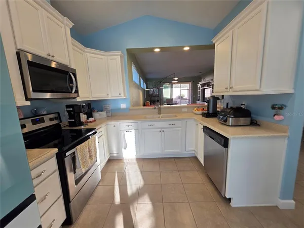$399,900 | Undisclosed Address, Mount Dora, FL 32757