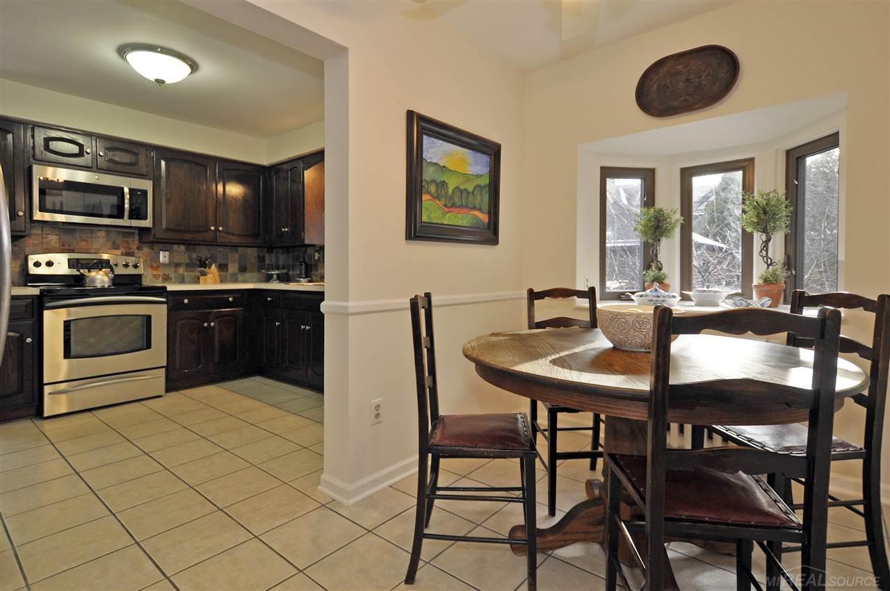1215 Harvard Road Grosse Pointe Park, MI 48230 - Photo 11 of 34