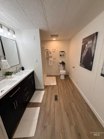 $145,000 | 424 West Cherry Lane, Unit 5, Meridian, ID 83642