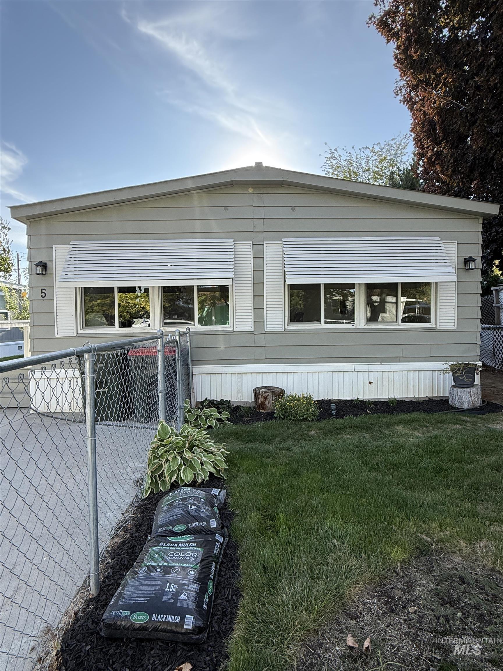 424 West Cherry Lane, Unit 5 Meridian, ID 83642 - Photo 24 of 27 View of property exterior