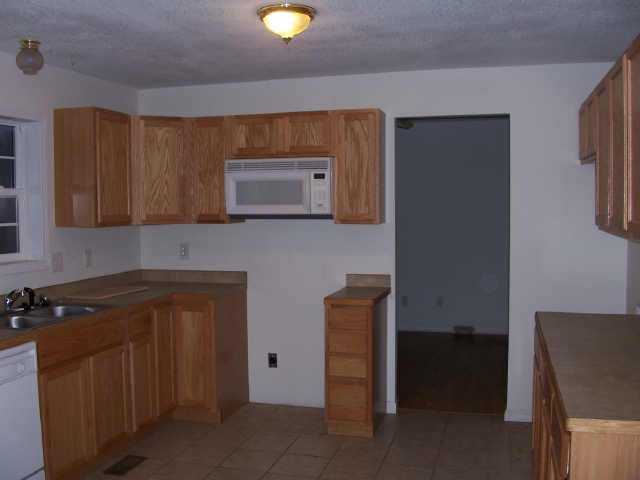 5273 Morgan Center Road Mount Vernon, OH 43050 - Photo 2 of 4 Gallery Image 2