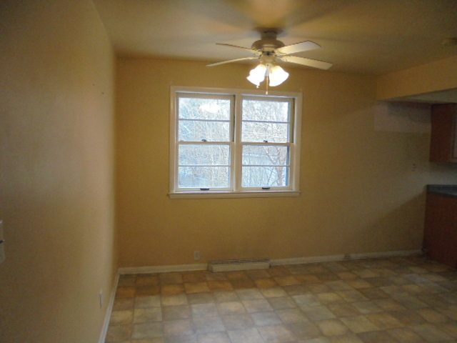 2206 Thornton Lansing Road Lansing, IL 60438 - Photo 4 of 12 Gallery Image 4