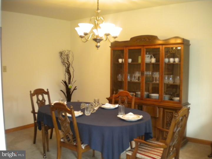 1225 Cowpath Road Hatfield, PA 19440 - Photo 6 of 17 Dining Room