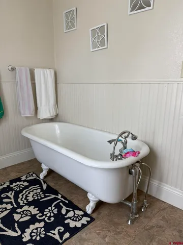 $450,000 | 464 1/2 Grand Avenue, Delta, CO 81416