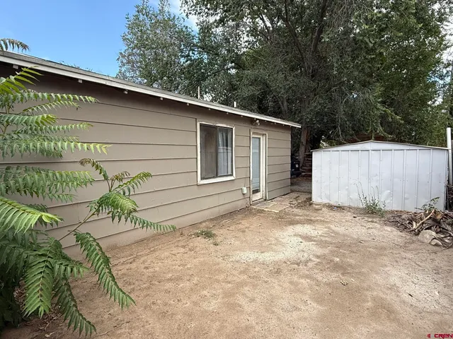 $450,000 | 464 1/2 Grand Avenue, Delta, CO 81416