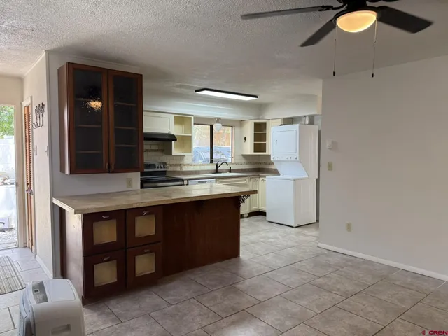 $450,000 | 464 1/2 Grand Avenue, Delta, CO 81416