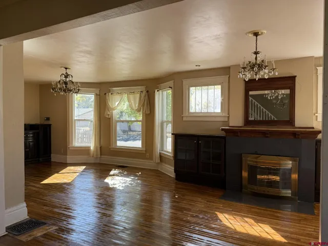 $450,000 | 464 1/2 Grand Avenue, Delta, CO 81416