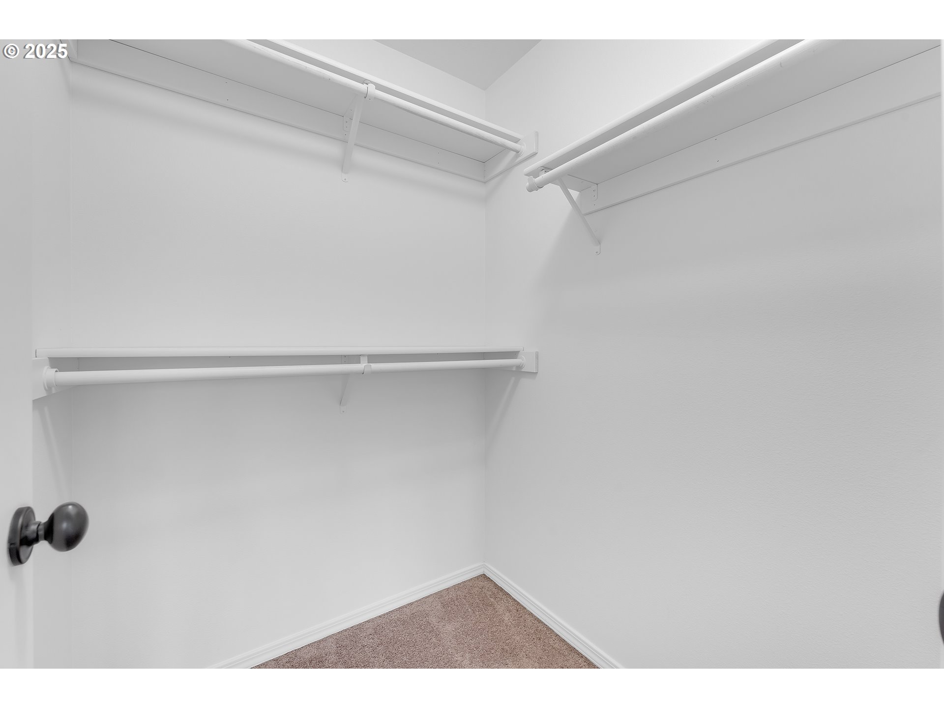 8115 Southeast Lambert Street Portland, OR 97206 - Photo 17 of 25