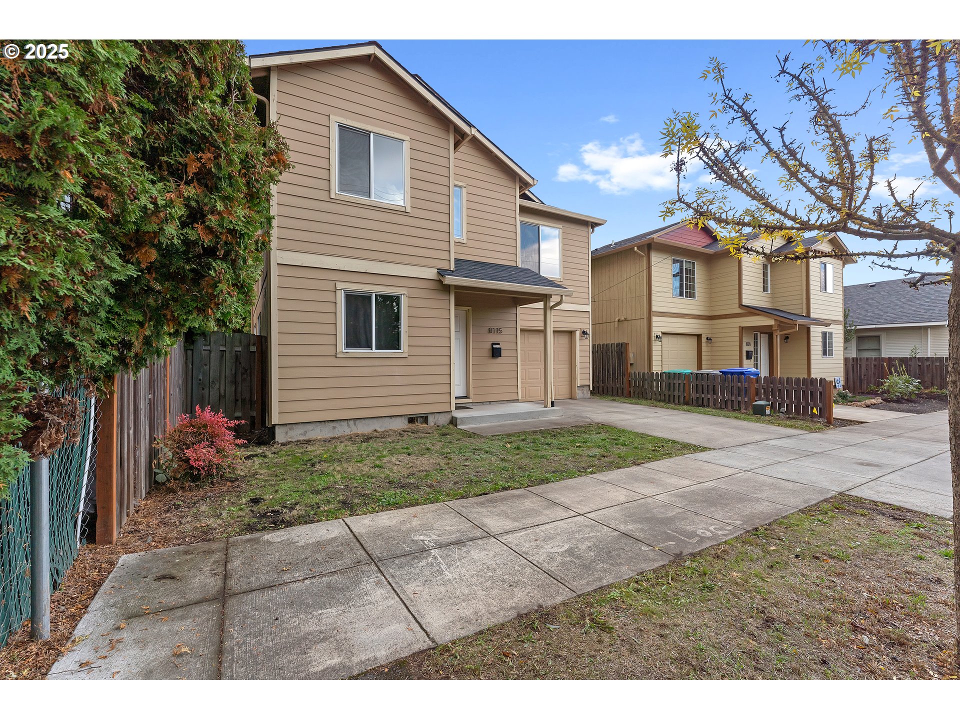 8115 Southeast Lambert Street Portland, OR 97206 - Photo 2 of 25