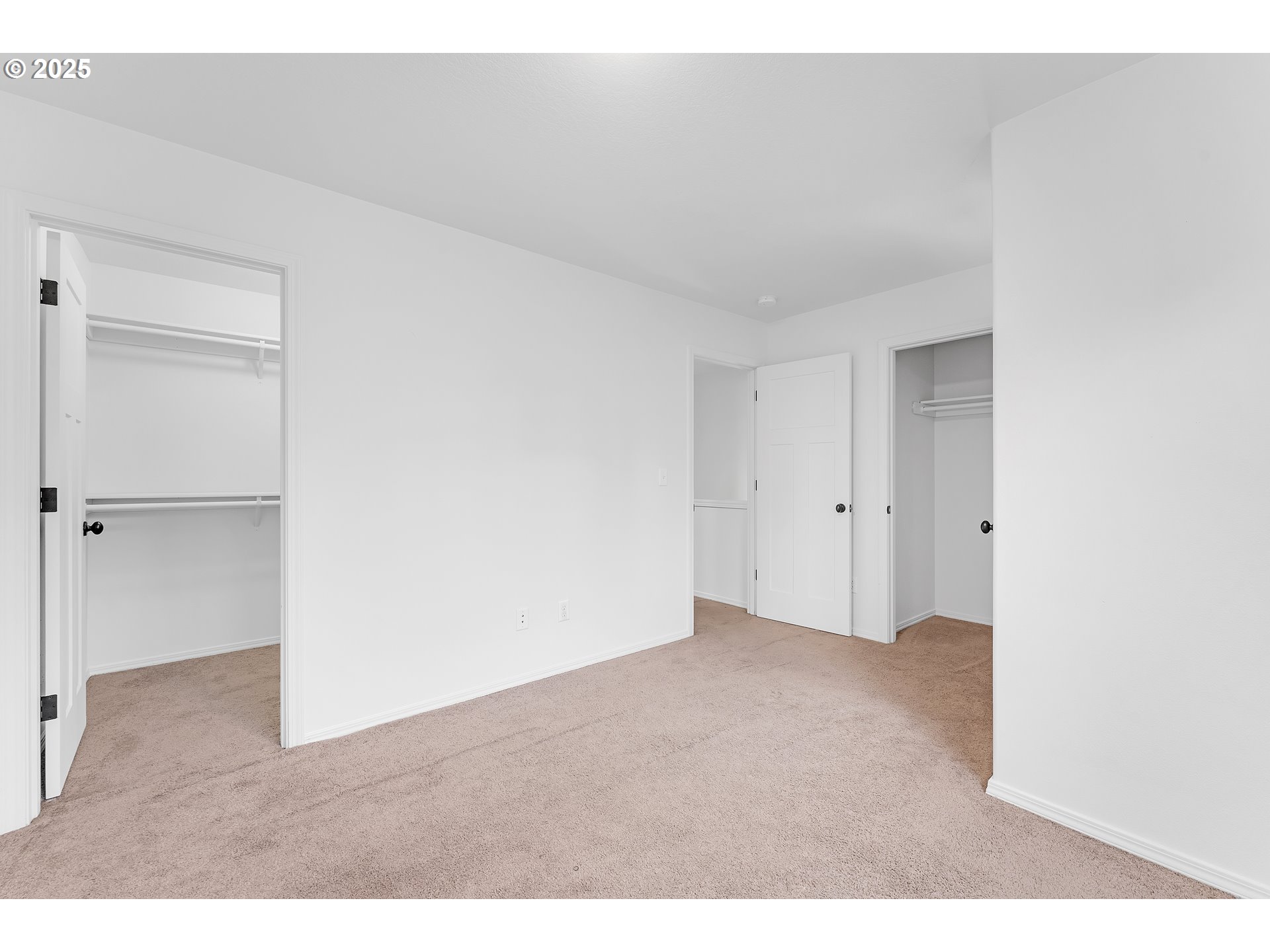 8115 Southeast Lambert Street Portland, OR 97206 - Photo 23 of 25