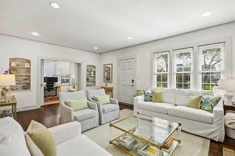 $895,000 | 4318 Vandelia Street, Dallas, TX 75219