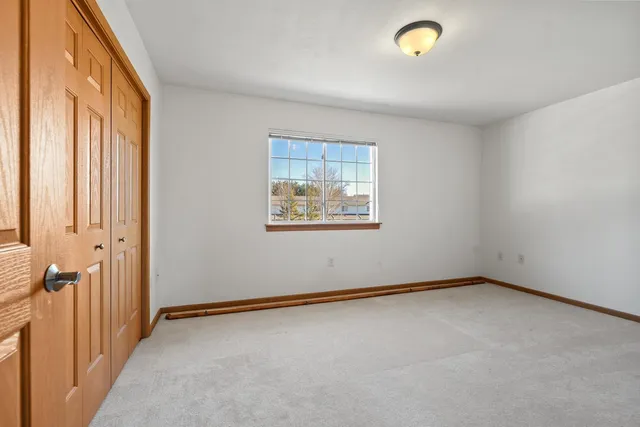 $184,900 | 1915 Riverside Drive, Unit F, Green Bay, WI 54313