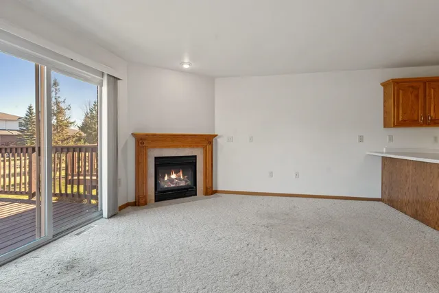 $184,900 | 1915 Riverside Drive, Unit F, Green Bay, WI 54313