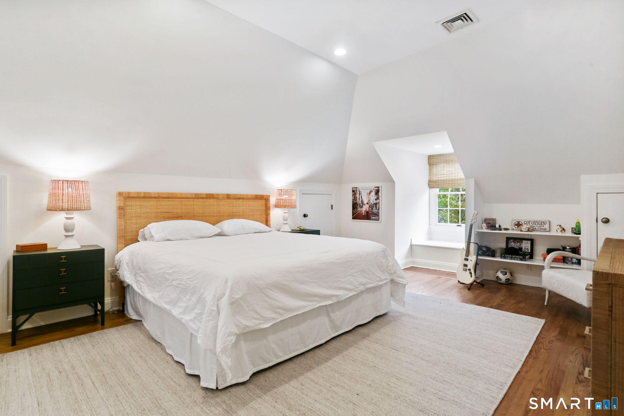 28 Shields Road Darien, CT 06820 - Photo 16 of 24