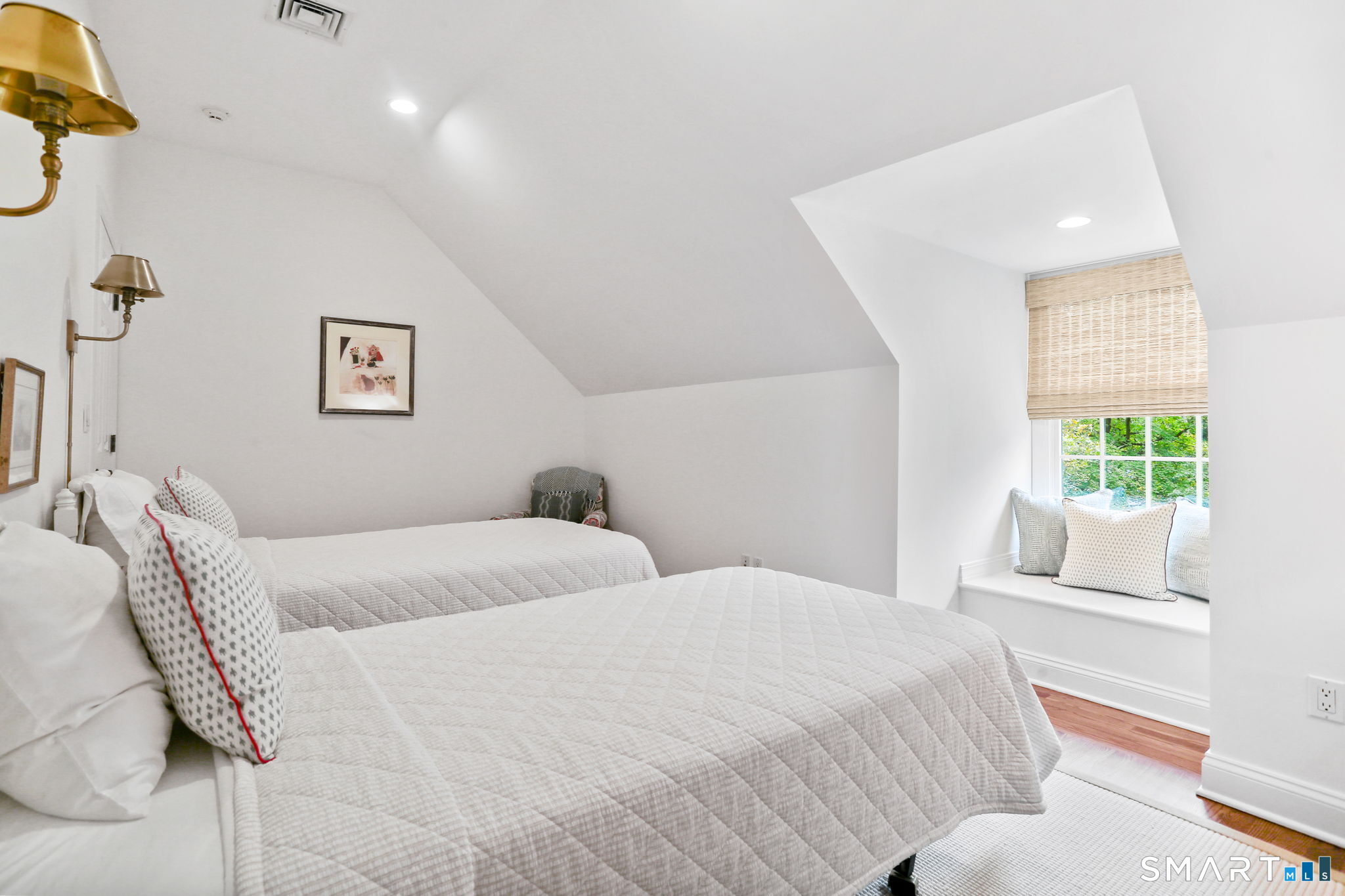 28 Shields Road Darien, CT 06820 - Photo 18 of 24