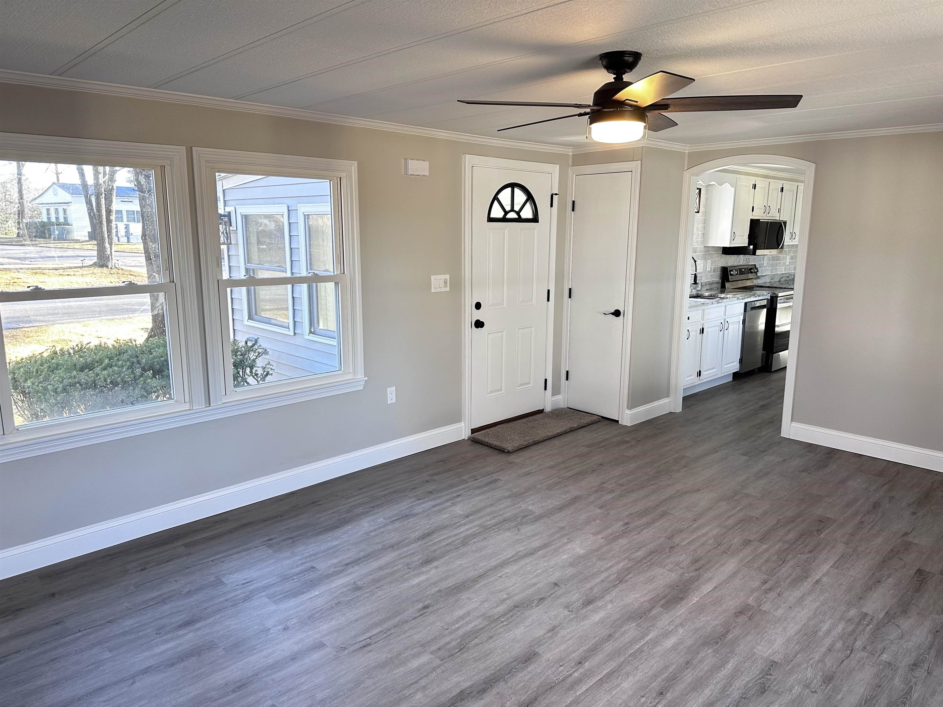 36 Lilac Drive Rochester, NH 03867 - Photo 4 of 25