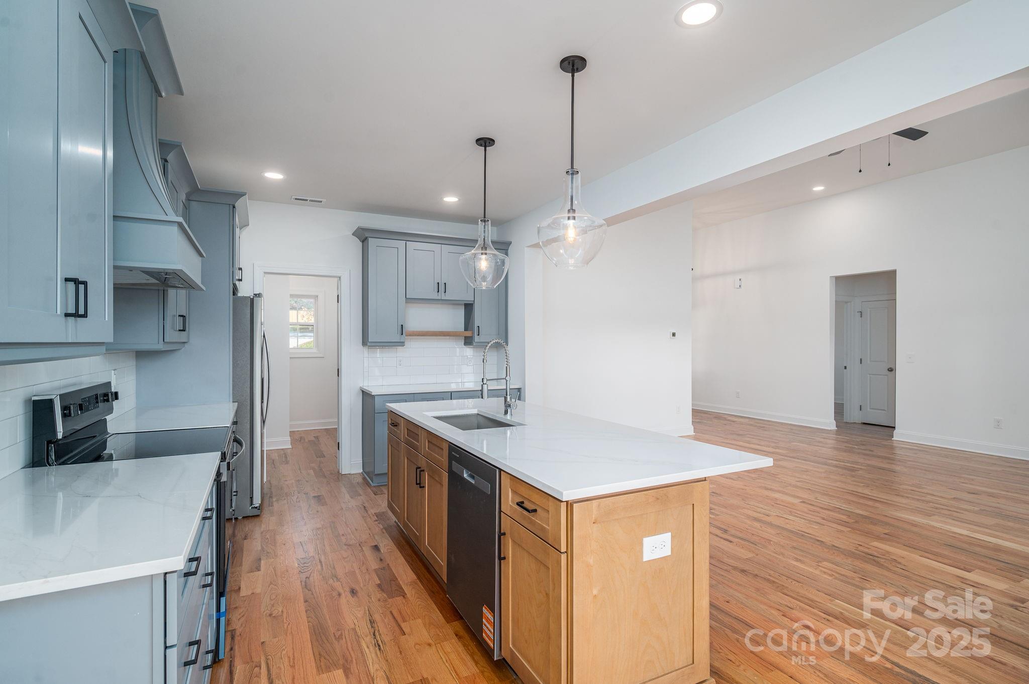 211 Golf Course Road Maiden, NC 28650 - Photo 13 of 39 Gallery Image 13
