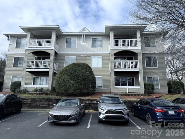 $1,995 | 10008 Graduate Lane, Unit C, Charlotte, NC 28262