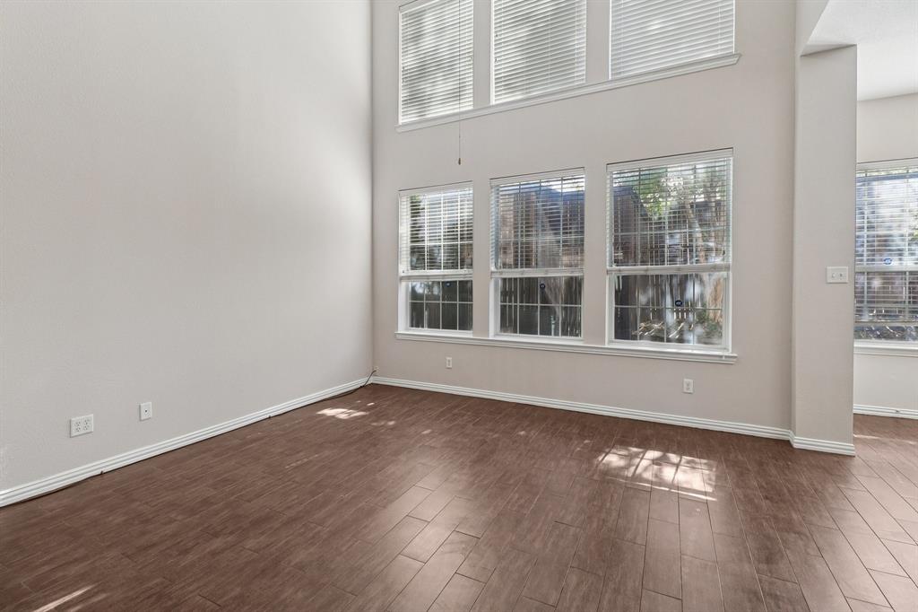 3828 Vienna Street Irving, TX 75038 - Photo 7 of 22