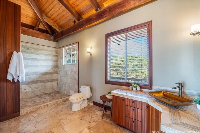 $4,780,000 | 3036 Kalua Koi Road, Maunaloa, HI 96770