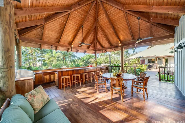 $4,780,000 | 3036 Kalua Koi Road, Maunaloa, HI 96770
