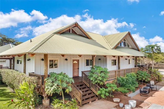 $4,780,000 | 3036 Kalua Koi Road, Maunaloa, HI 96770