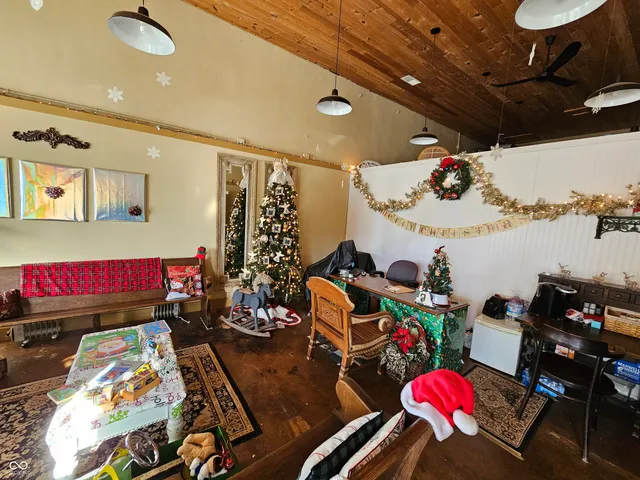 $272,580 | 105 South Main Street, Kirklin, IN 46050