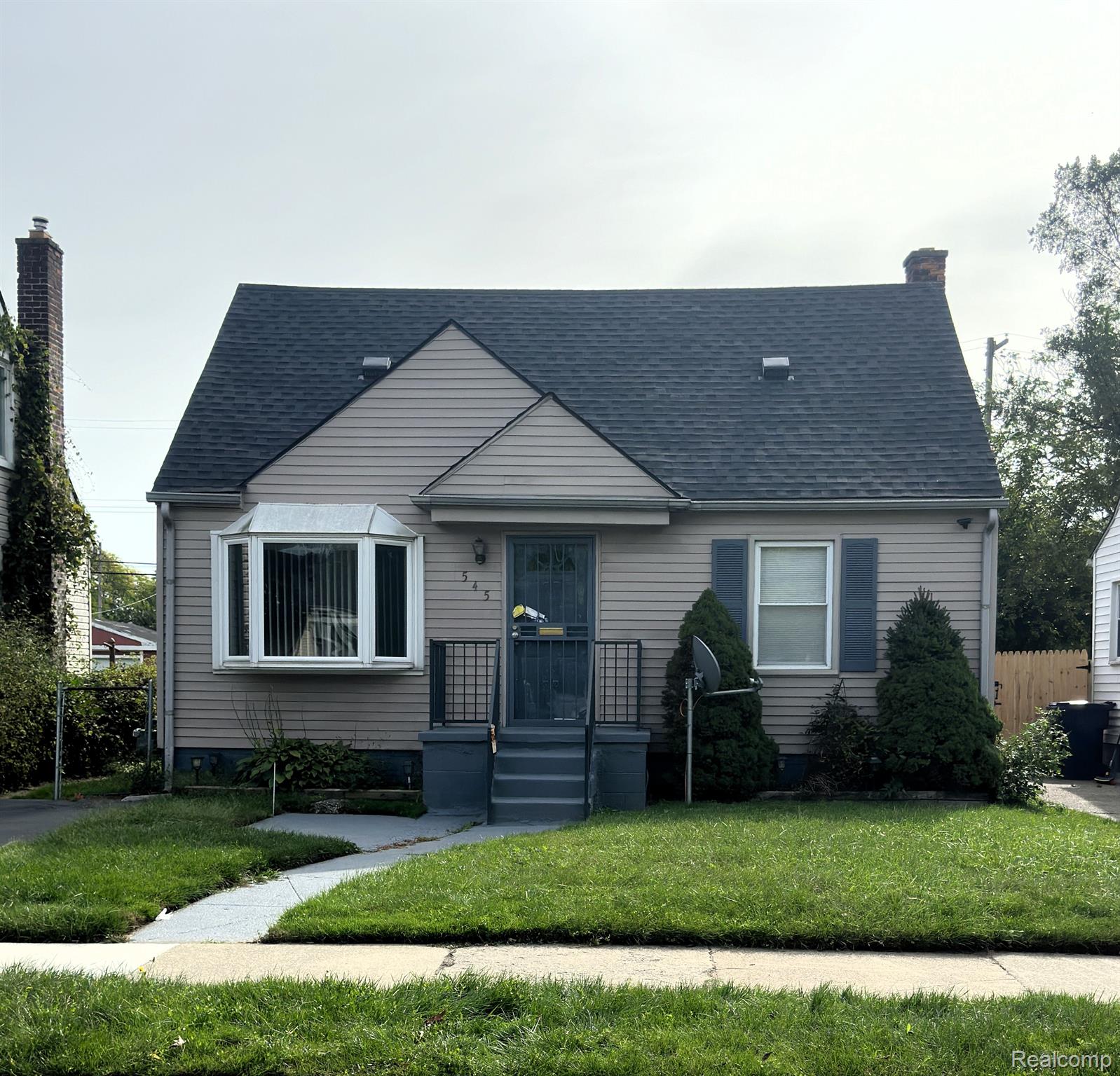 545 Campbell Street River Rouge, MI 48218 - Photo 1 of 22 Gallery Image 1