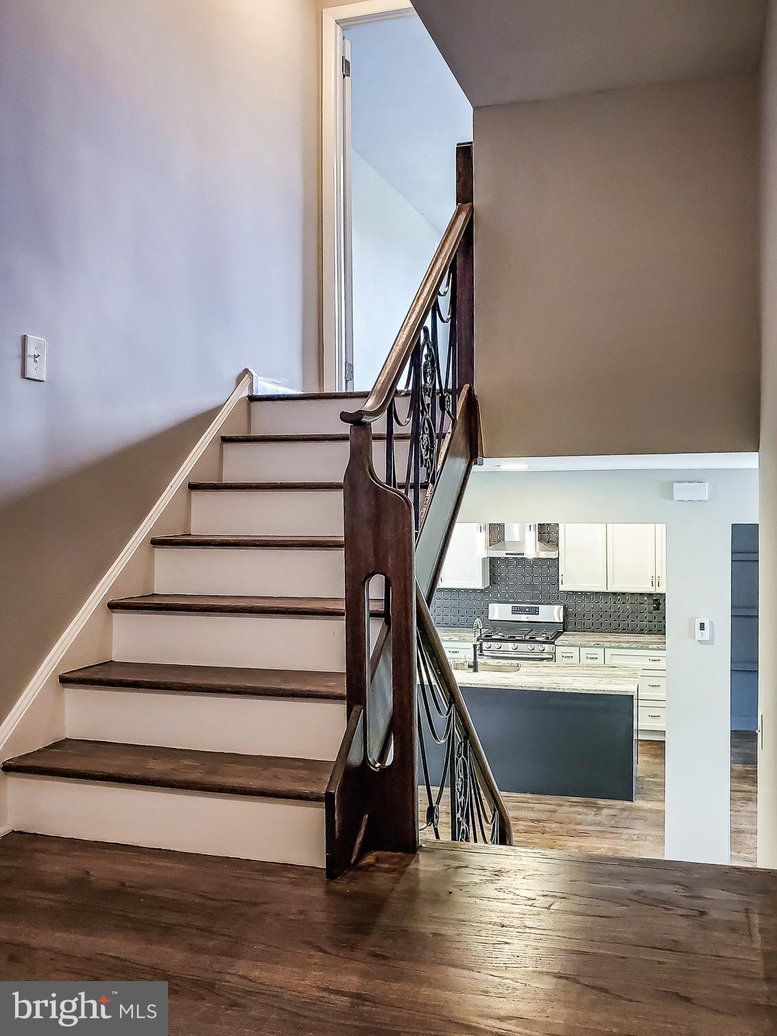 7901 Deer Run Road Glenside, PA 19038 - Photo 17 of 31 STAIRCASE 2