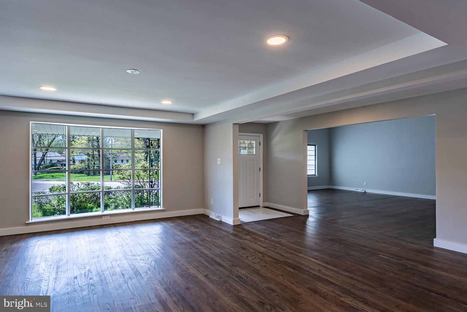 7901 Deer Run Road Glenside, PA 19038 - Photo 4 of 31 DINING RM/ FAMILY RM 2