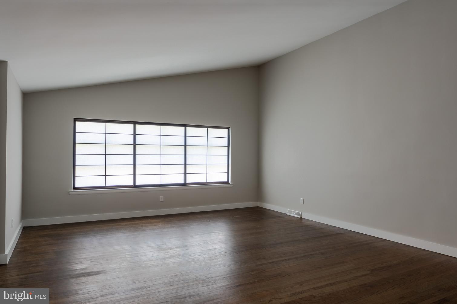 7901 Deer Run Road Glenside, PA 19038 - Photo 6 of 31 FAMILY RM 2