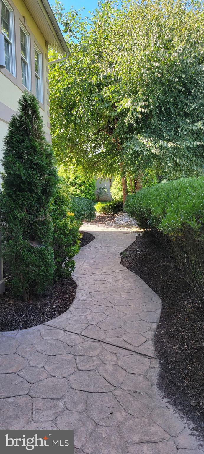 109 Riverview Avenue Washington Crossing, PA 18977 - Photo 16 of 21 Front Walkway
