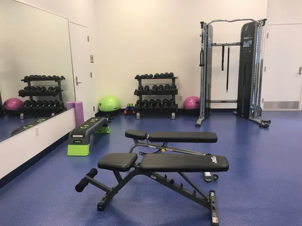 $2,325 | 875 Elm Street, Unit 901, Manchester, NH 03101