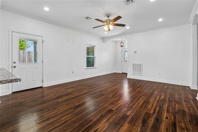 918 Paul Fredrick Street Luling, LA 70070 - Photo 3 of 15