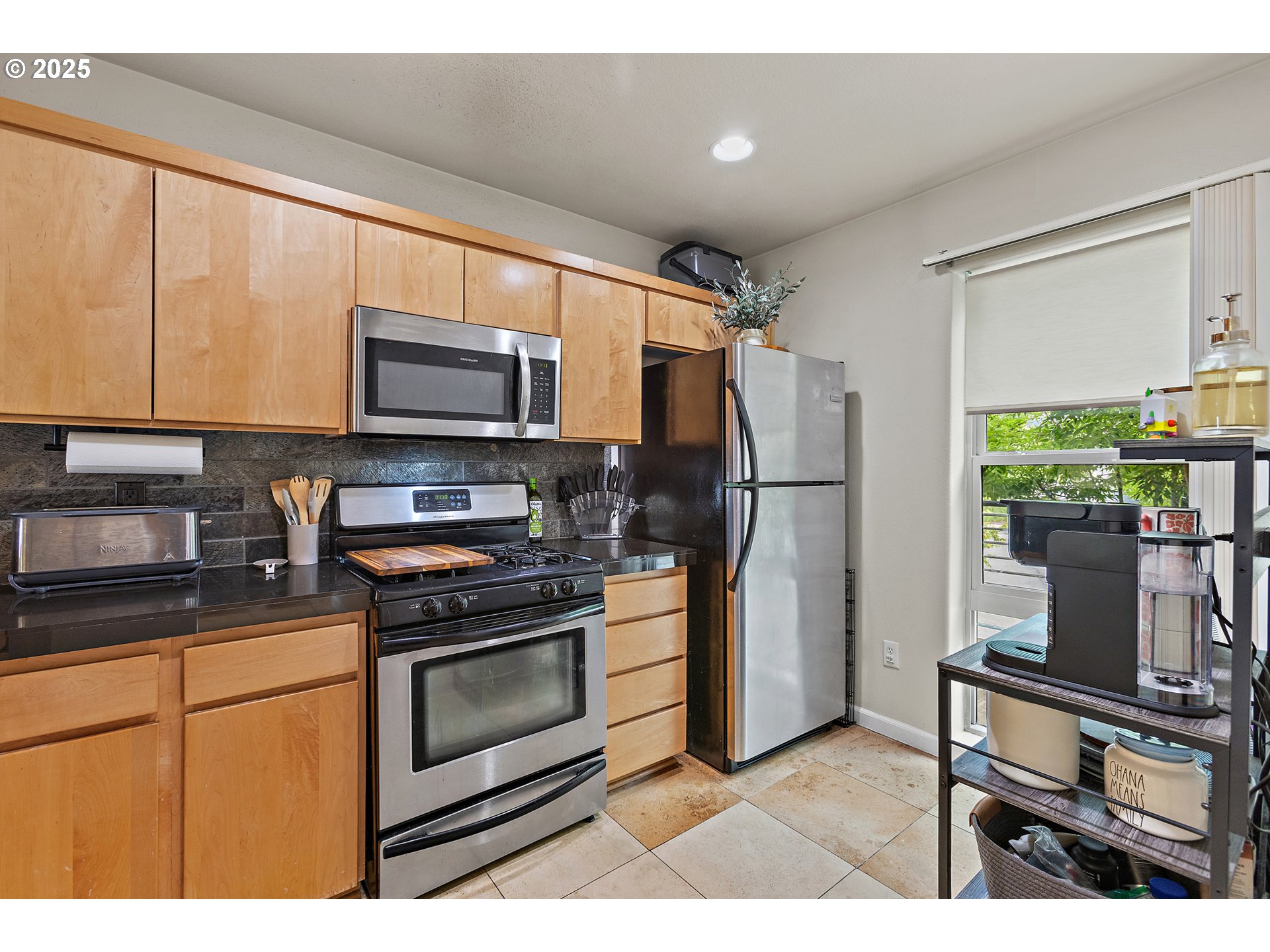 17040 Southwest Whitley Way, Unit 201 Beaverton, OR 97006 - Photo 21 of 45