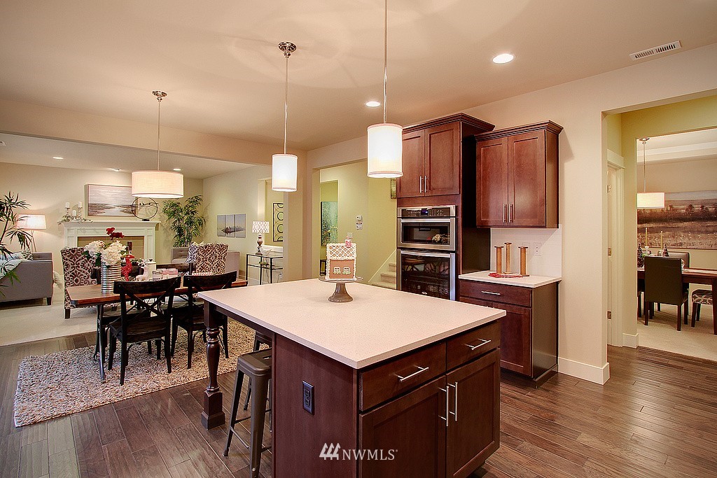 4327 ( 11) 225th Place Southeast Bothell, WA 98021 - Photo 7 of 10