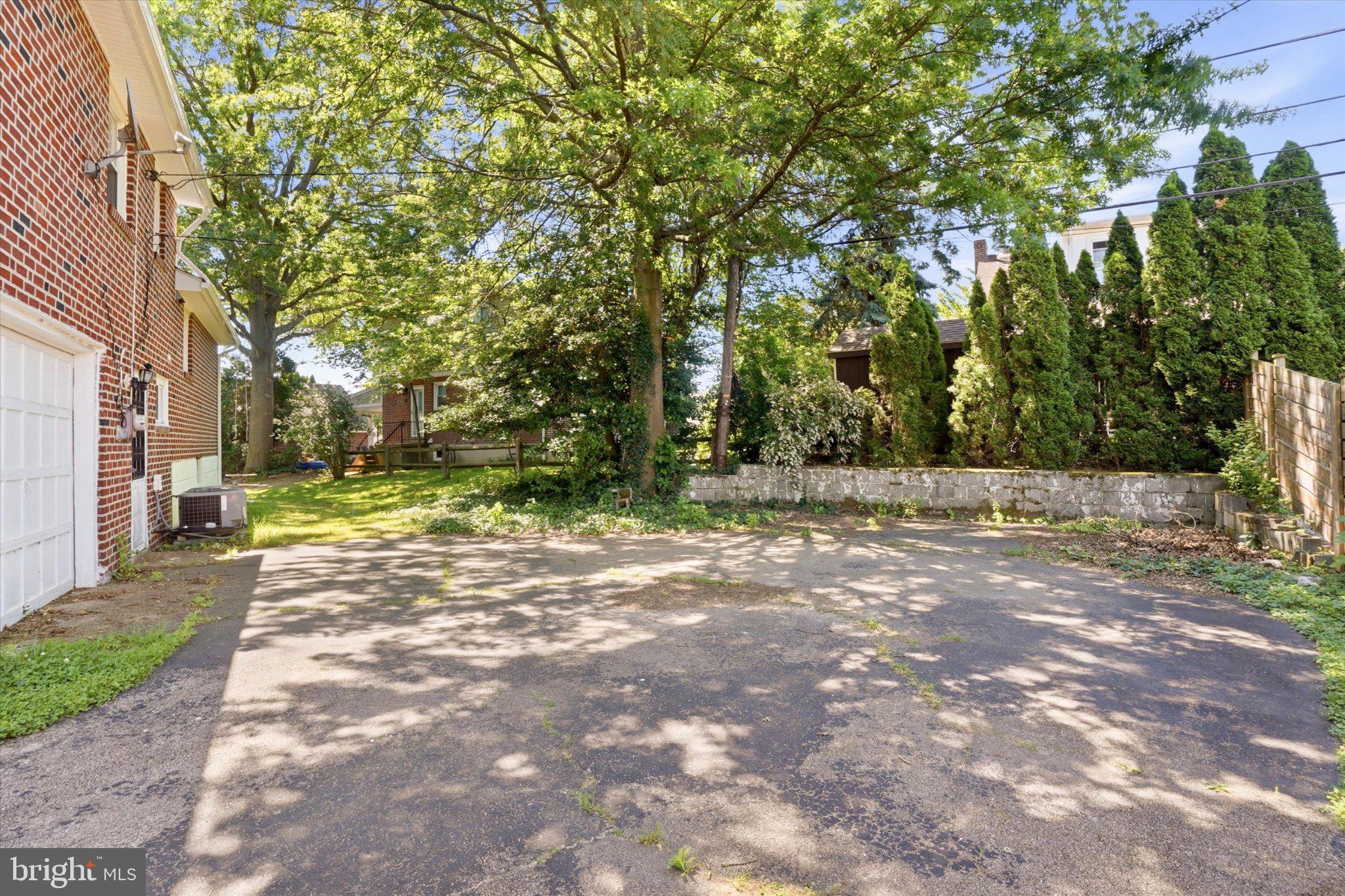 400 Rittenhouse Circle Havertown, PA 19083 - Photo 22 of 26