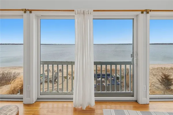 $1,300,000 | 360 Shawomet Avenue, Warwick, RI 02889