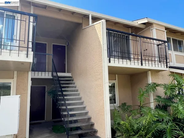 $450,000 | 14615 Doolittle Drive, San Leandro, CA 94577
