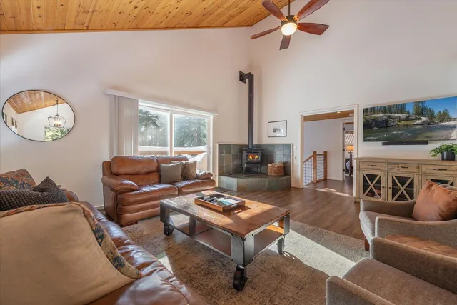 $1,289,000 | 14654 Christie Lane, Truckee, CA 96161