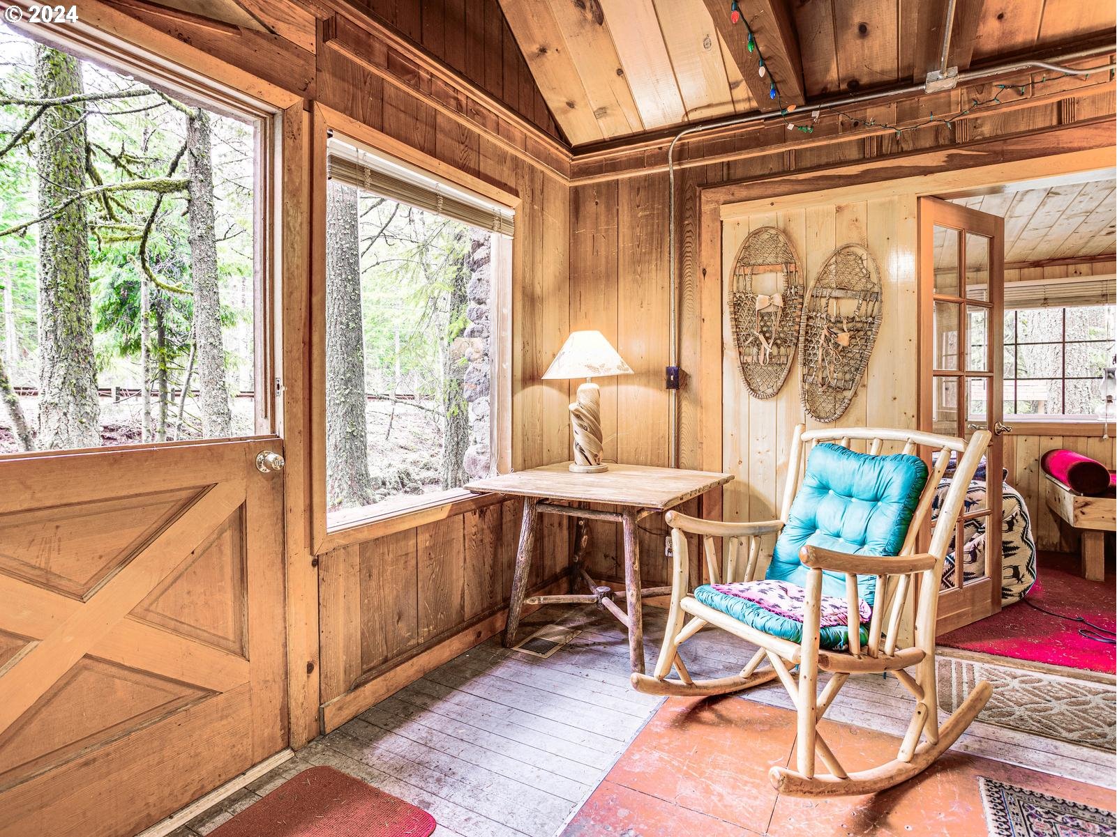 75402 East Zigzag Mountain Road Rhododendron, OR 97049 - Photo 20 of 41 Gallery Image 20
