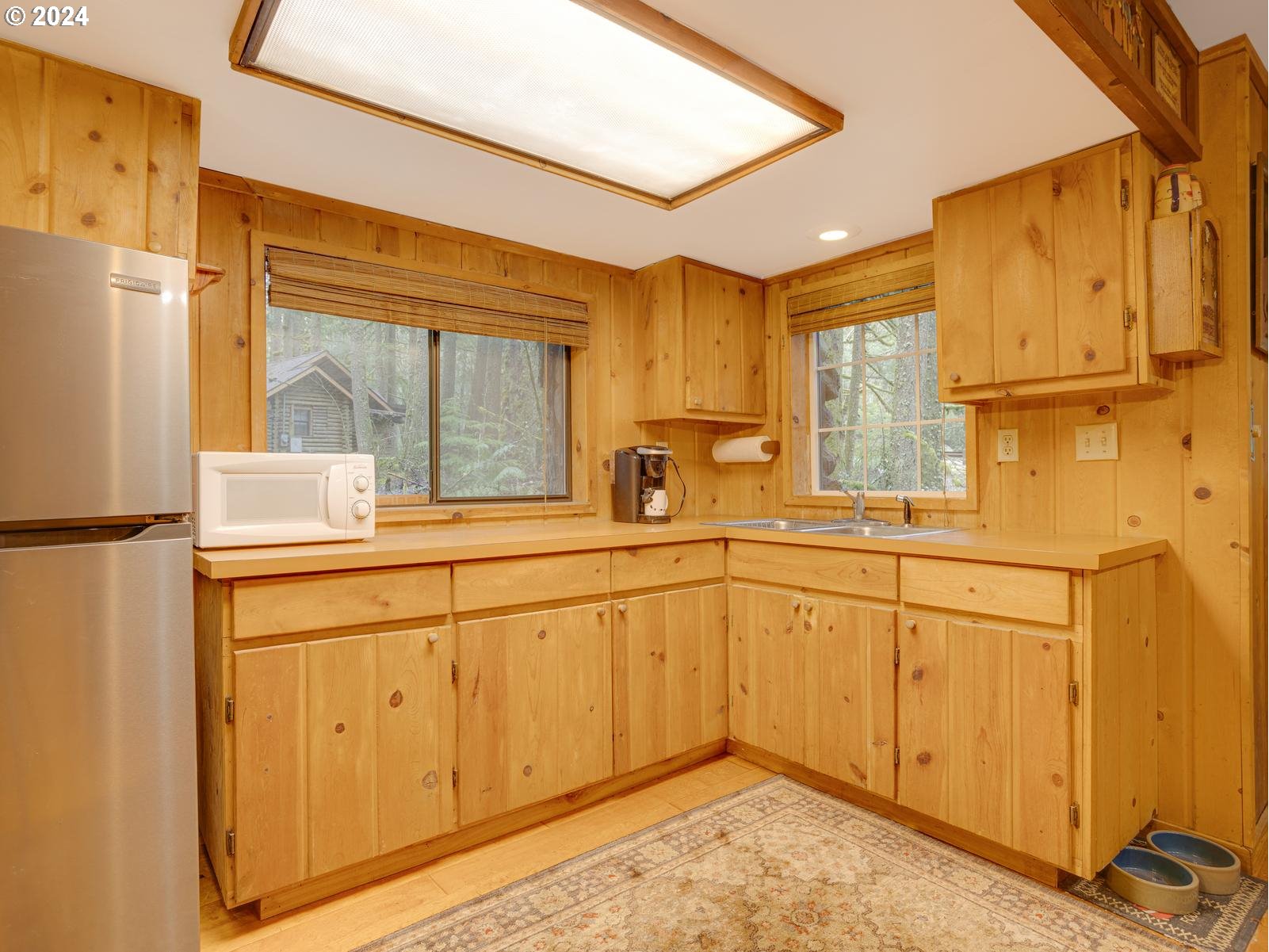 75402 East Zigzag Mountain Road Rhododendron, OR 97049 - Photo 26 of 41 Gallery Image 26