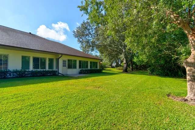 $299,900 | 1170 Elkcam Boulevard, Unit 100, Deltona, FL 32725