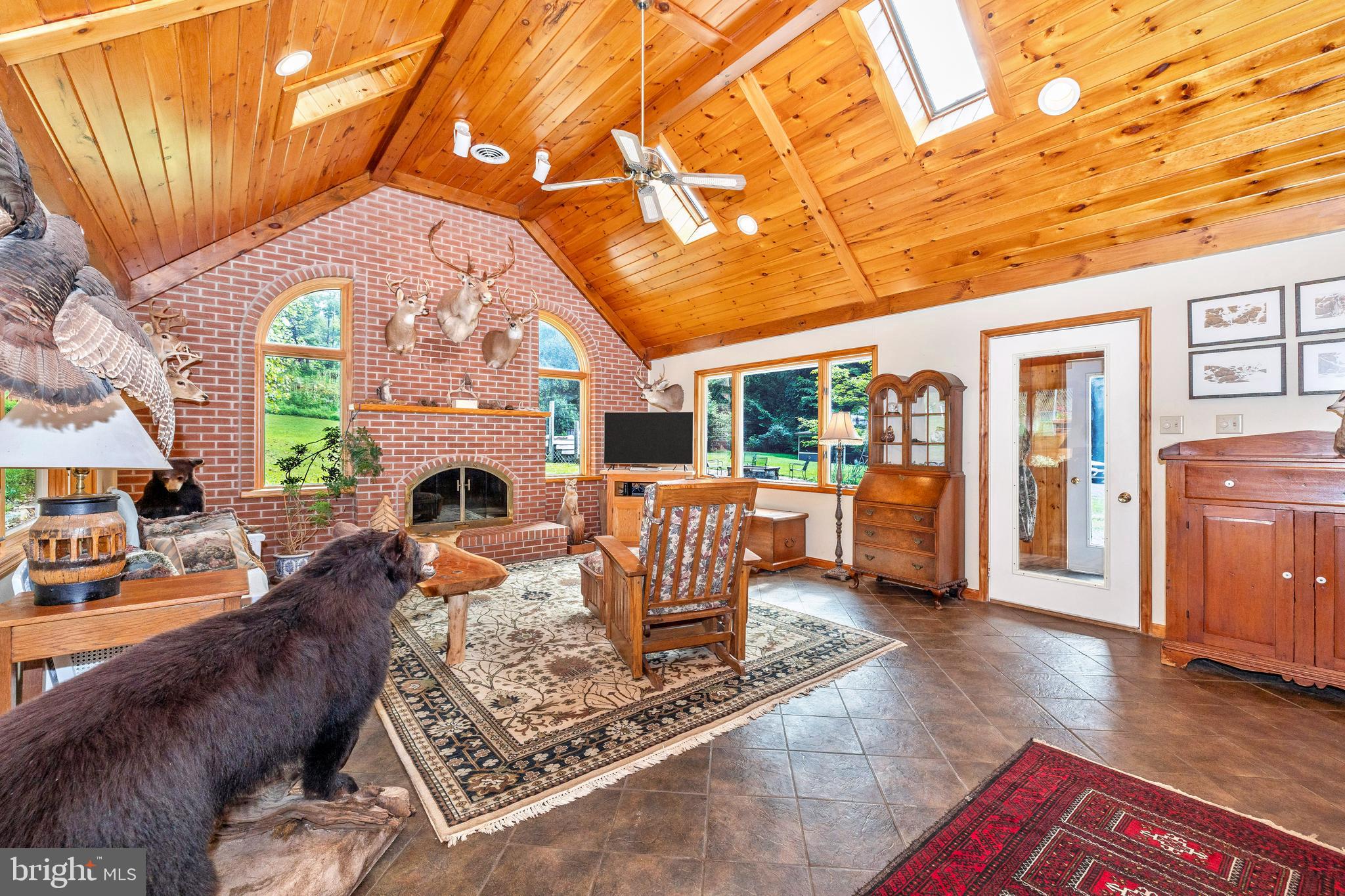 11915 Cove Road Clear Spring, MD 21722 - Photo 17 of 86