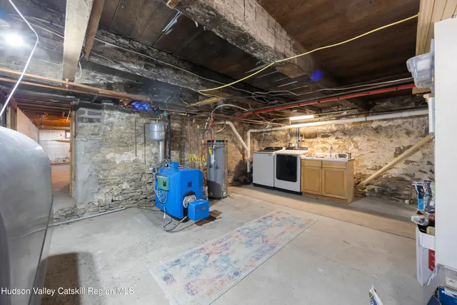 $720,000 | 4 Lower Post Road, Ghent, NY 12075